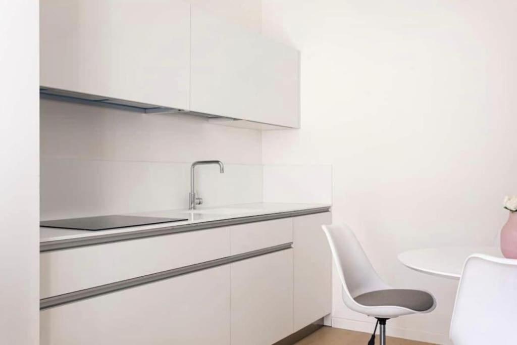 Luxury One Bedroom Corso Buenos Aires Milaan Buitenkant foto